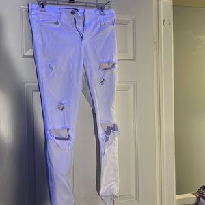White skinny jeans